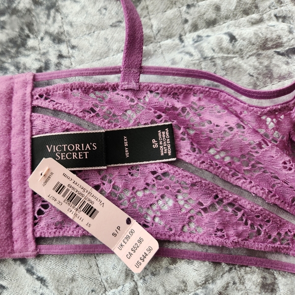 2/$25 Victoria’s Secret bralette bra - Picture 7 of 8